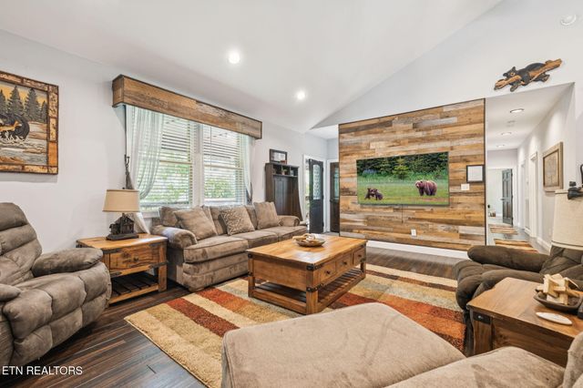 2029 Windy Lane, Sevierville, TN 37876