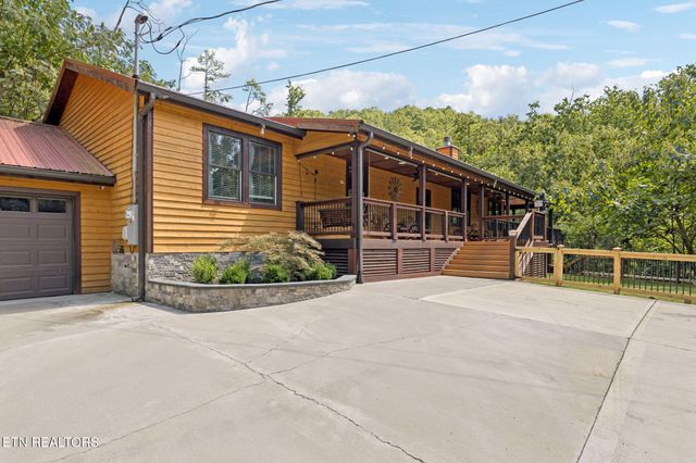 2029 Windy Lane, Sevierville, TN 37876