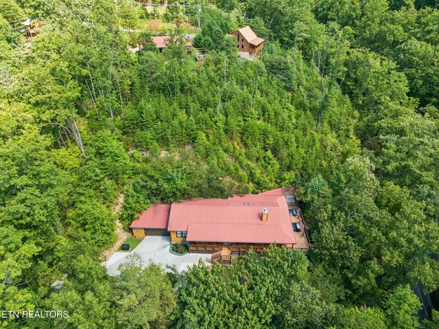 2029 Windy Lane, Sevierville, TN 37876