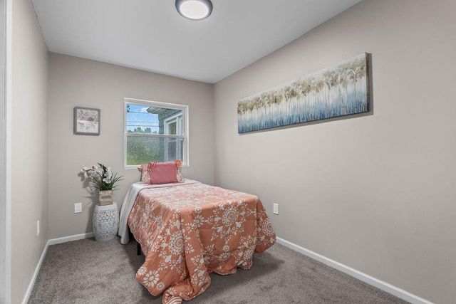 1404 E Alan ROAD, Oak Creek, WI 53154