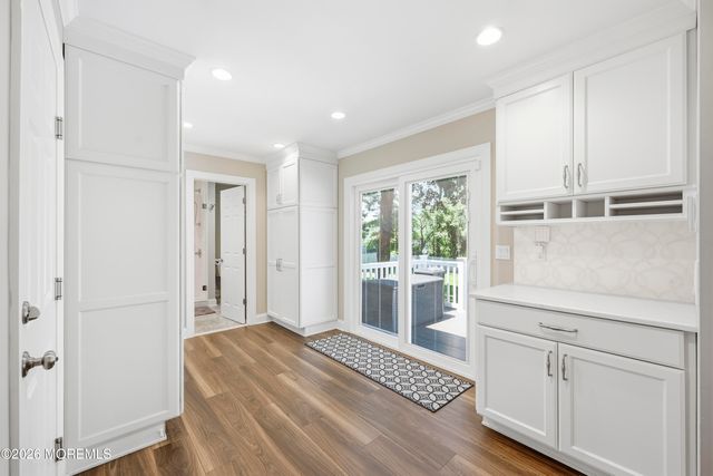 4 Storm Road, Lincroft, NJ 07738