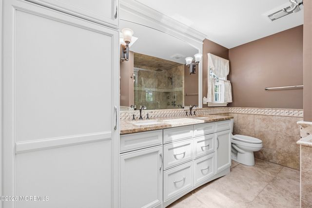 4 Storm Road, Lincroft, NJ 07738