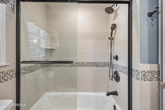 4 Storm Road, Lincroft, NJ 07738