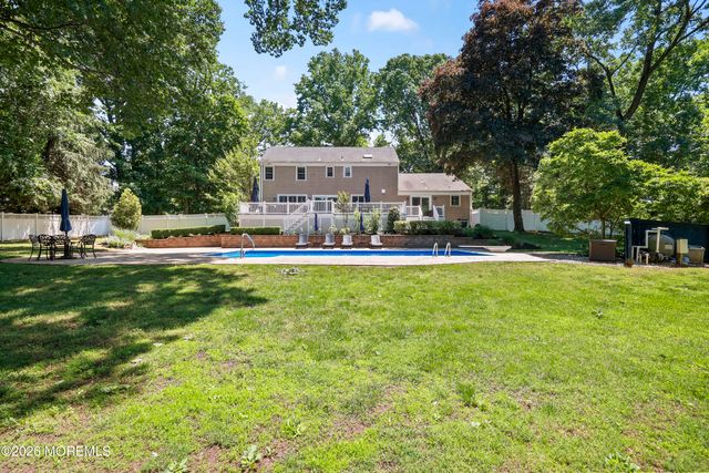 4 Storm Road, Lincroft, NJ 07738