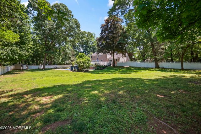 4 Storm Road, Lincroft, NJ 07738