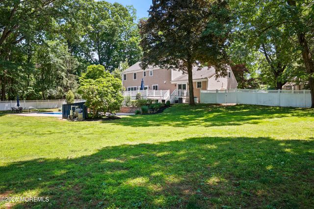 4 Storm Road, Lincroft, NJ 07738