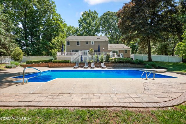 4 Storm Road, Lincroft, NJ 07738