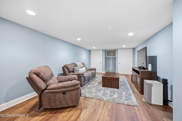 4 Storm Road, Lincroft, NJ 07738