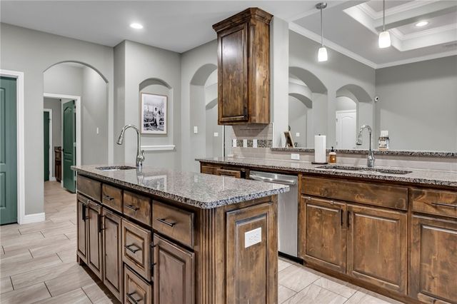 1826 Monterey Bay Dr, Portland, TX 78374