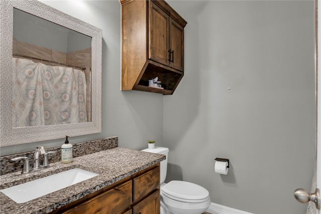 1826 Monterey Bay Dr, Portland, TX 78374