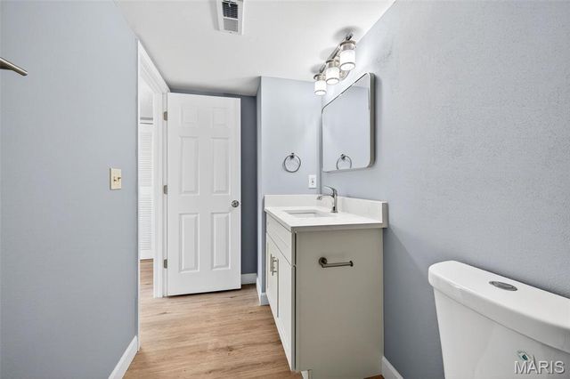 9004 Cardinal Terrace, St Louis, MO 63144