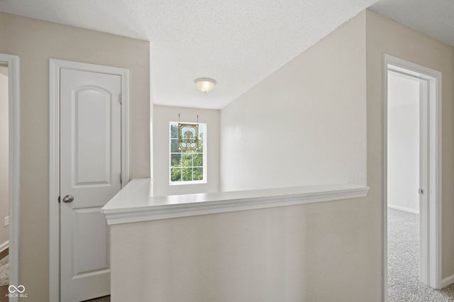 4634 Amesbury Place, Westfield, IN 46062