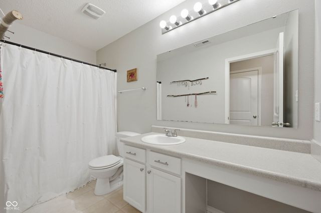 4634 Amesbury Place, Westfield, IN 46062