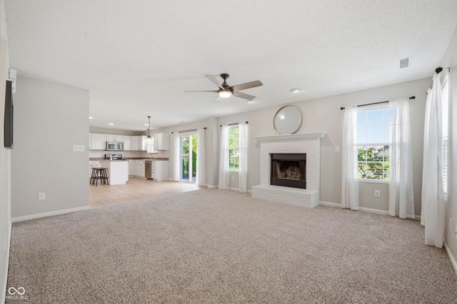 4634 Amesbury Place, Westfield, IN 46062