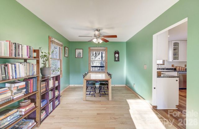 92 Arrowood Road, Weaverville, NC 28787