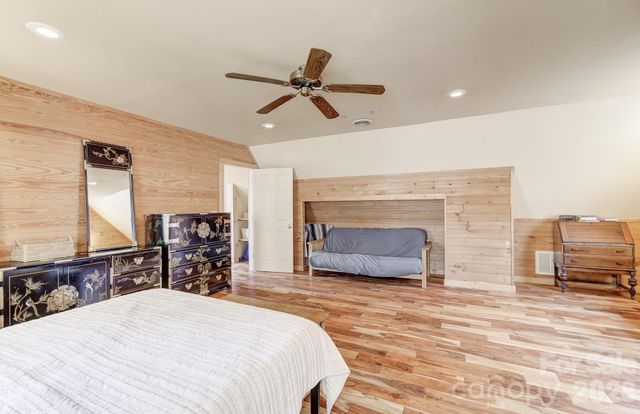 92 Arrowood Road, Weaverville, NC 28787