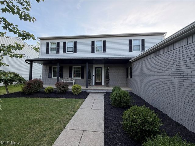 8120 Daventree Drive, Brecksville, OH 44141