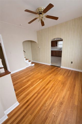 1631 3rd Ave, Arnold, PA 15068