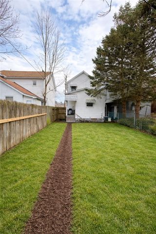 1631 3rd Ave, Arnold, PA 15068