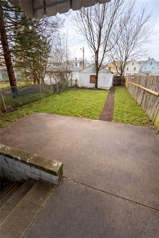 1631 3rd Ave, Arnold, PA 15068