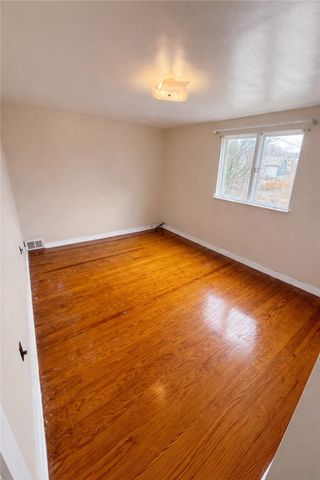 1631 3rd Ave, Arnold, PA 15068