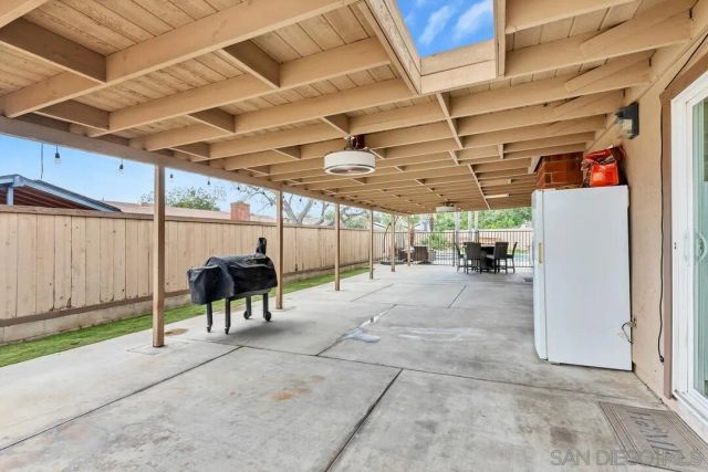 9219 Via De Amor, Santee, CA 92071