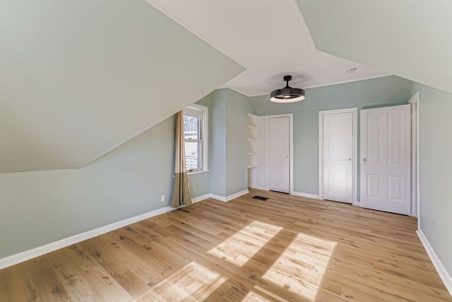 1005 Galtier Street, Saint Paul, MN 55117