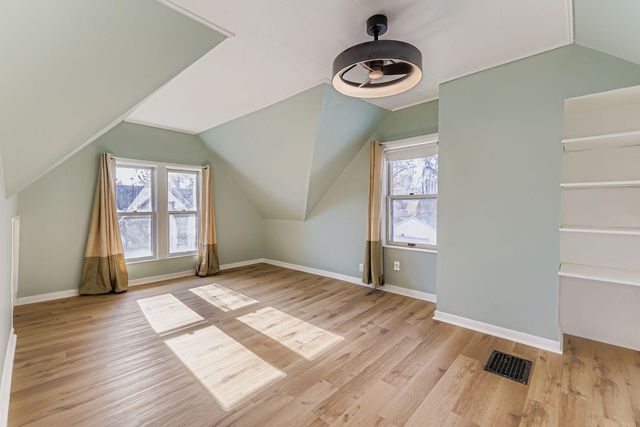 1005 Galtier Street, Saint Paul, MN 55117