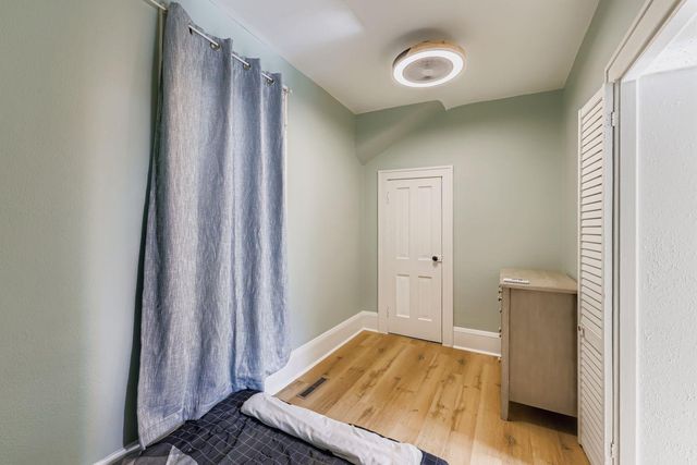 1005 Galtier Street, Saint Paul, MN 55117