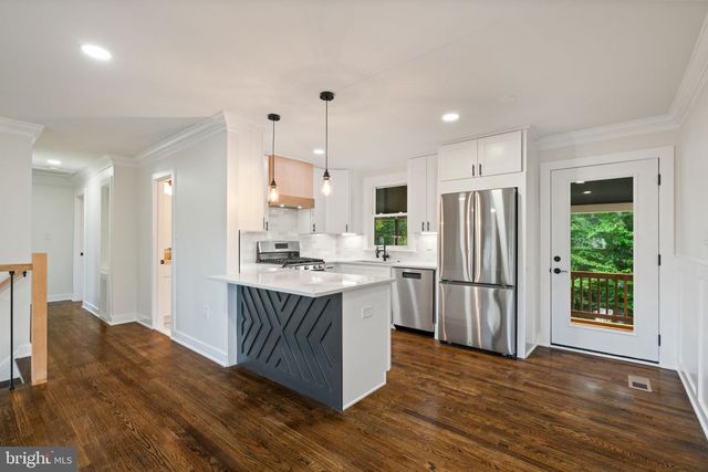 3551 FORESTDALE AVE, Woodbridge, VA 22193