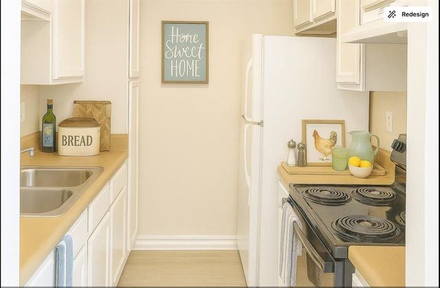 8529 Hearth Drive 34, Houston, TX 77054