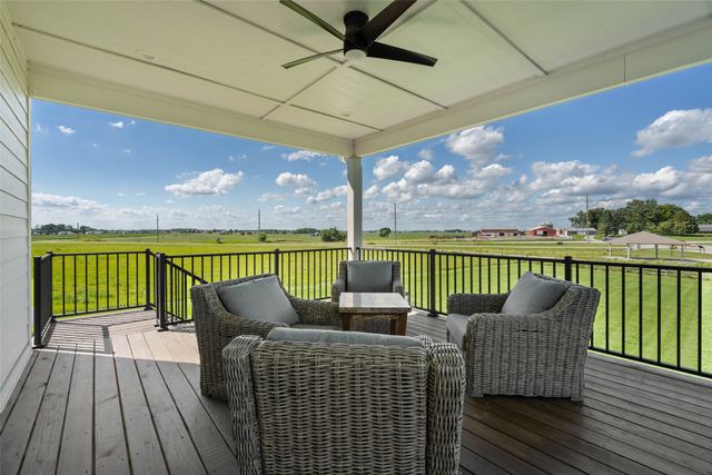 50311 Prairie Point Court, Ames, IA 50014