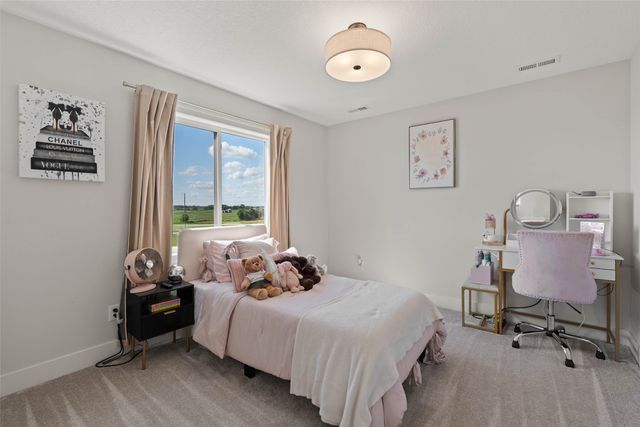 50311 Prairie Point Court, Ames, IA 50014