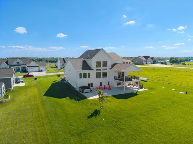 50311 Prairie Point Court, Ames, IA 50014
