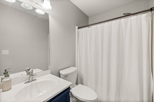 4312 46th Street, Des Moines, IA 50310