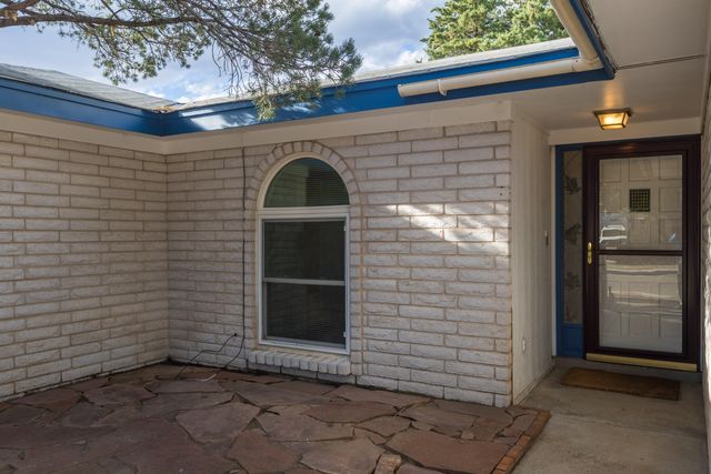 9601 ACADEMY HILLS Drive NE, Albuquerque, NM 87111