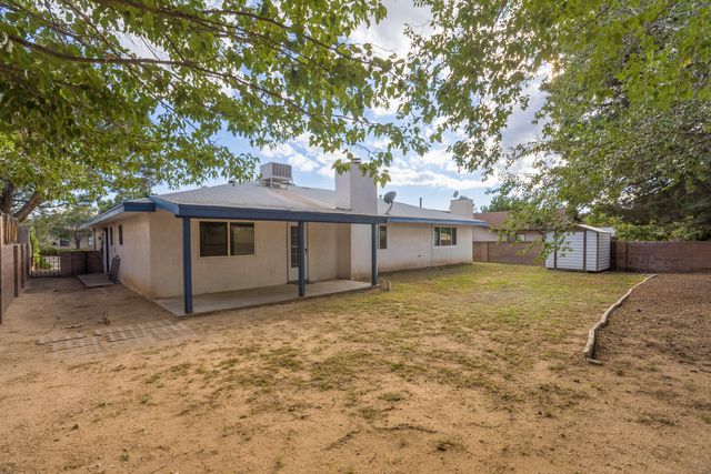 9601 ACADEMY HILLS Drive NE, Albuquerque, NM 87111