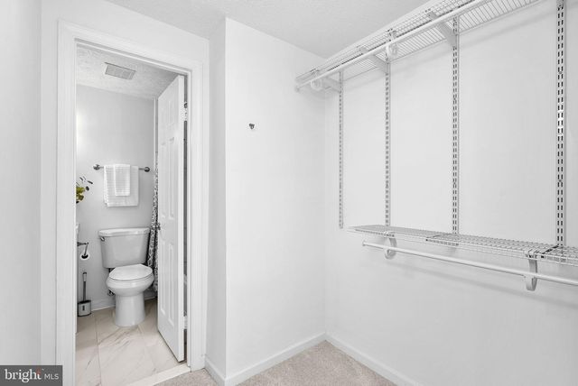 1594 WOODCREST DR, Reston, VA 20194
