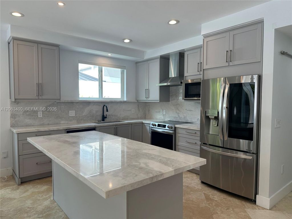 3160 Matilda Street 3160, Miami, FL 33133