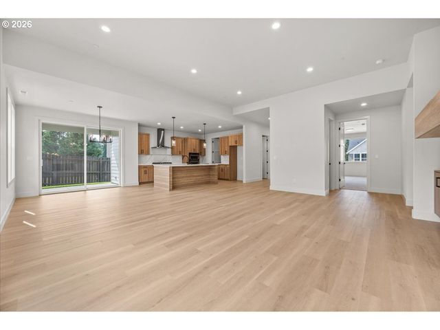 16705 Ne 38TH Ave, Vancouver, WA 98686