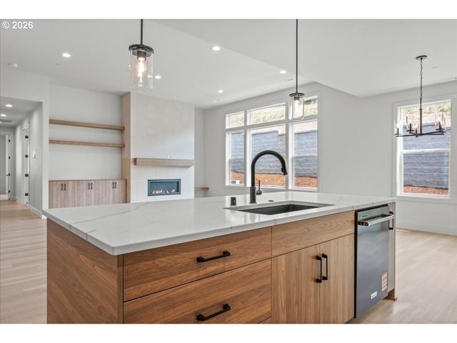 16705 Ne 38TH Ave, Vancouver, WA 98686