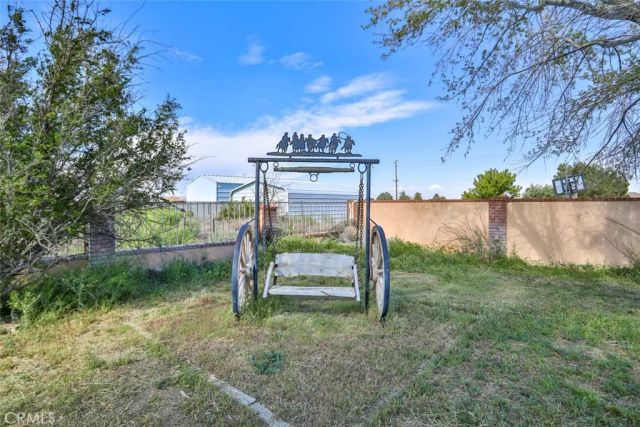 7033 W Avenue A2, Lancaster, CA 93536