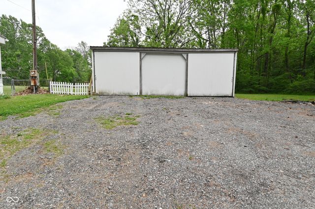 4849 Cunot Cataract Road, Poland, IN 47868