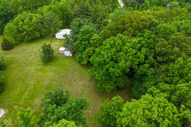 4849 Cunot Cataract Road, Poland, IN 47868