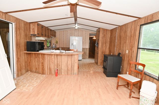 4849 Cunot Cataract Road, Poland, IN 47868