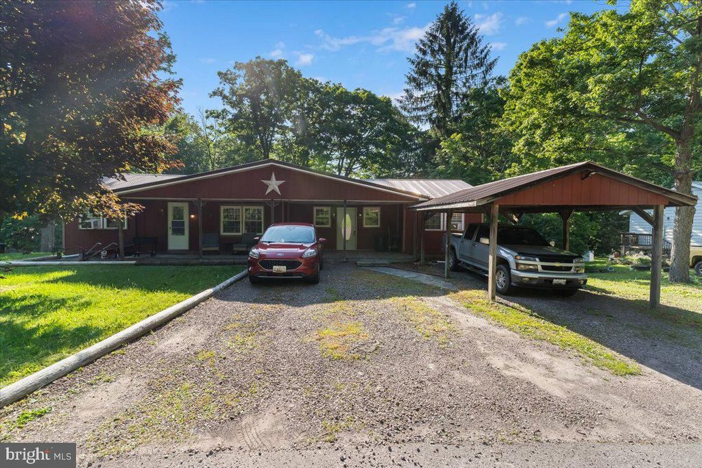 Image 2 of property listing at 4249 CHESTNUT RIDGE RD, Grantsville, MD 21536