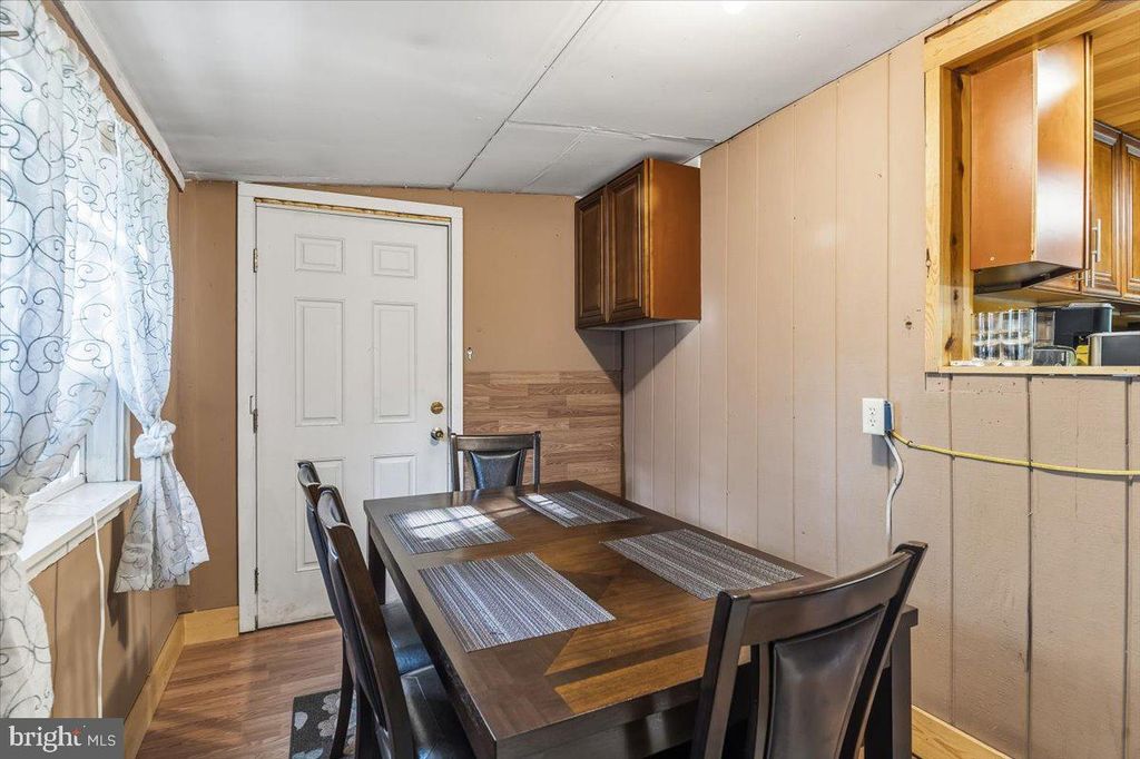 Image 29 of property listing at 4249 CHESTNUT RIDGE RD, Grantsville, MD 21536