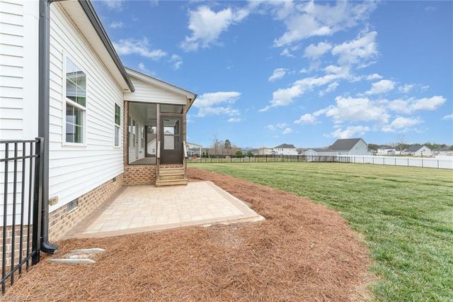 8876 Belews Ridge Road, Stokesdale, NC 27357