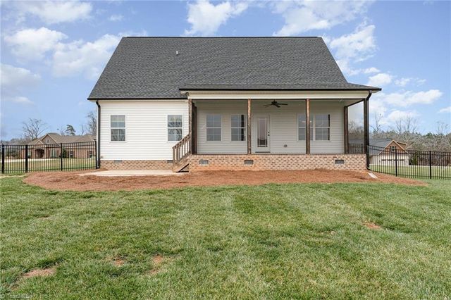 8876 Belews Ridge Road, Stokesdale, NC 27357