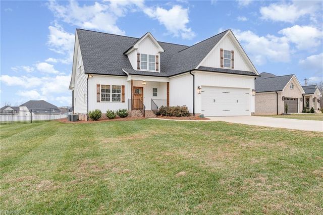 8876 Belews Ridge Road, Stokesdale, NC 27357